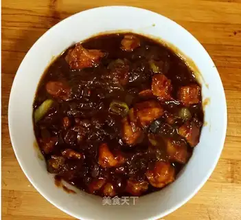 All-powerful prawn sauce