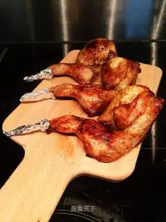 A quail of honey