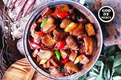 Chicken wings in sauce