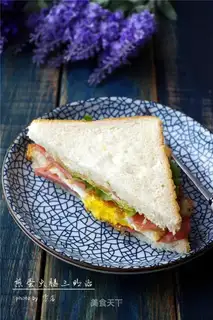 Egg ham sandwich