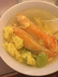 Crab-peased egg soup