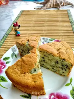An artesian sesame cake
