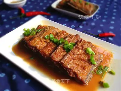 Red-fried fish