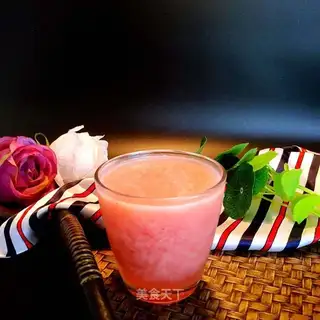 Strawberry juice