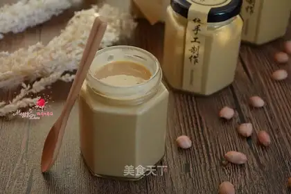 Homemade peanut butter