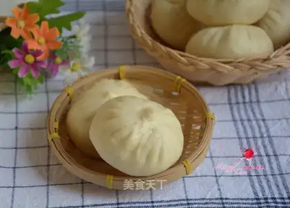 Pork cabbage buns