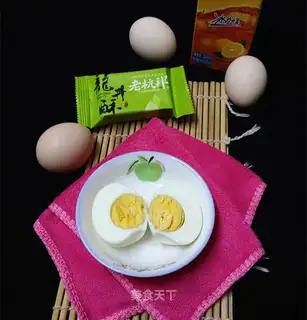I'm cooking eggs