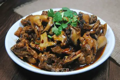 Spicy mushroom chicken