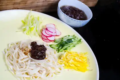 Beijing noodles