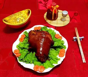 Red burning pig elbows