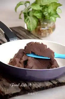 Red bean sand