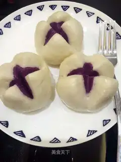 Potatoes with flowers