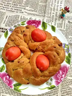 Greek Easter bread