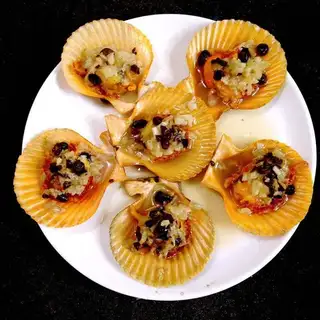 Garlic scallops