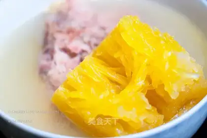 Soup of cucumber