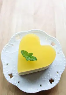 Mango cheese mousse