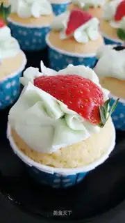 Twinberry cupcakes