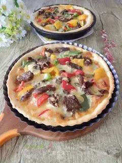 French black pepper beef pizza