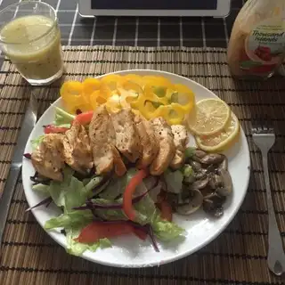 Chicken chest, west salad
