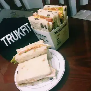Home simple sandwich