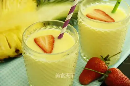 Fresh strawberry pineapple milkshake