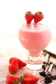 Strawberry shakes