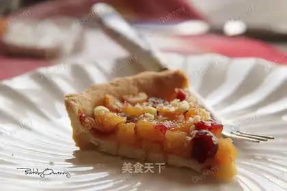 Cranberry apple pie