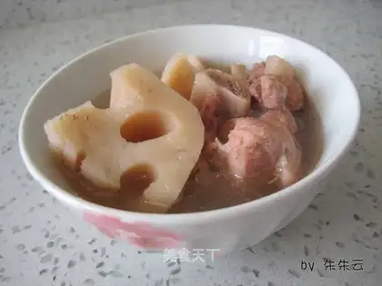 Lotus root spine soup