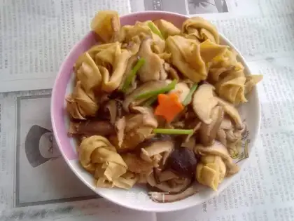 Mushroom Thousand Zhang Knot