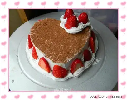 strawberry Cream cake