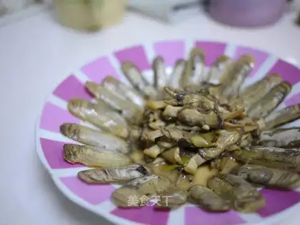 stir-fried clams with onions and ginger