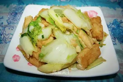 Braised cabbage with bean curd