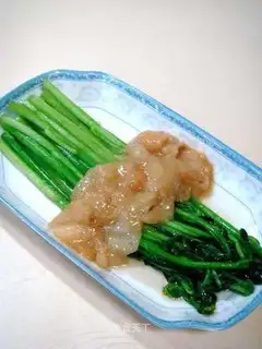 Stewed fish maw with cabbage