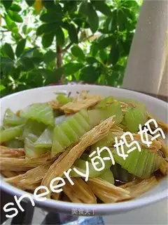 stir-fried tofu with lettuce