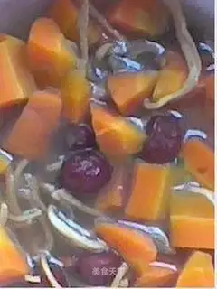 Stewed squid with red dates