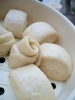 Oat steamed buns