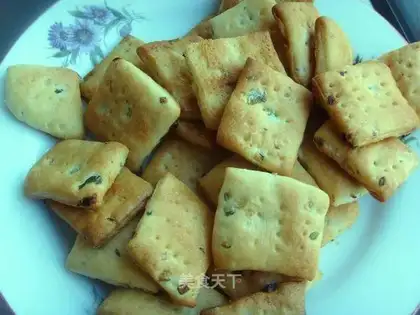 onion soda biscuits