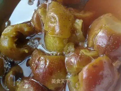 stir-fried red fruits