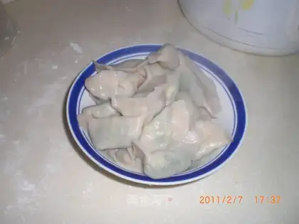 Egg and leek dumplings