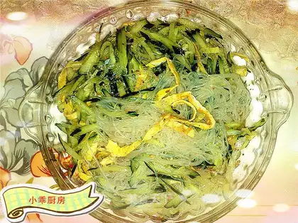Cucumber mixed vermicelli