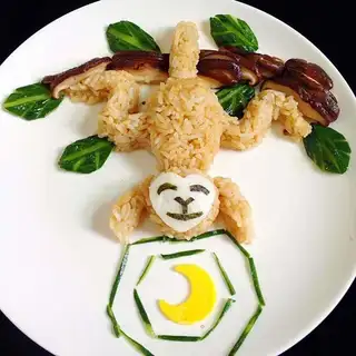 Monkeys make rice
