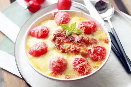 Chicken and tomato eggnog