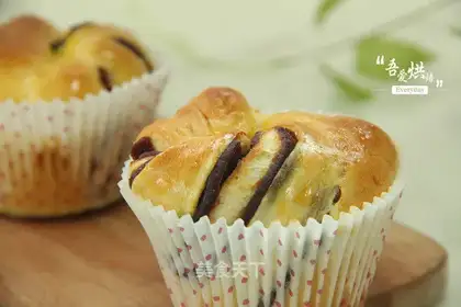 Red Bean Sand Bread