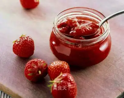 Strawberry sauce