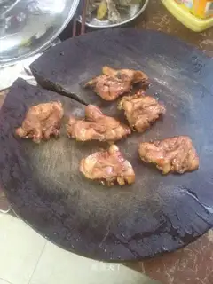 Burn chicken legs