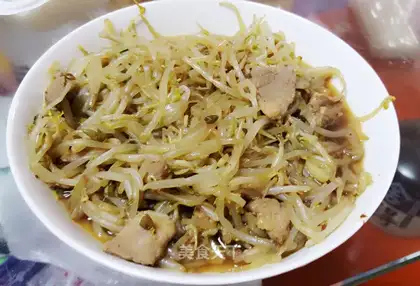 Bean sprouts
