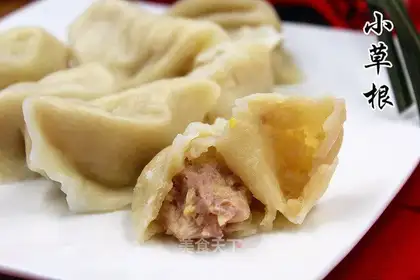 Plum dumplings