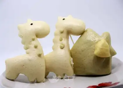 Children cartoon veggie buns