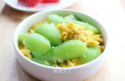Smelt fried eggs