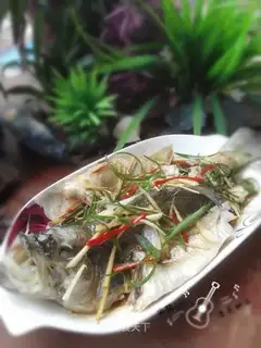 Vacuate herring